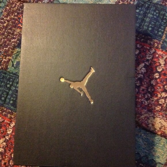 Jordan  Access Men\'s White & Black Leather Sneakers - 11.5 - New in Box